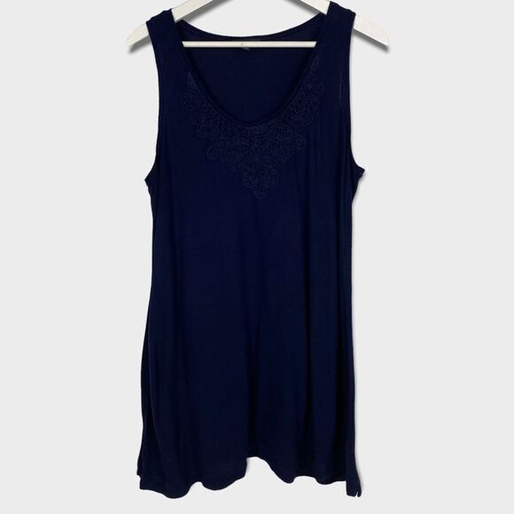 Maternity Tank Bundle size Large - Picture 5 of 10